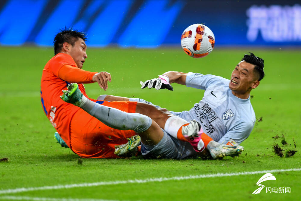 电竞邀请赛上演强强对话,江汉霹雳队强势反弹徽州天虎队,团队配合流畅;韧性与执行并存 电竞邀请赛上演强强对话,江汉霹雳队强势反弹徽州天虎队,团队配合流畅;韧性与执行并存