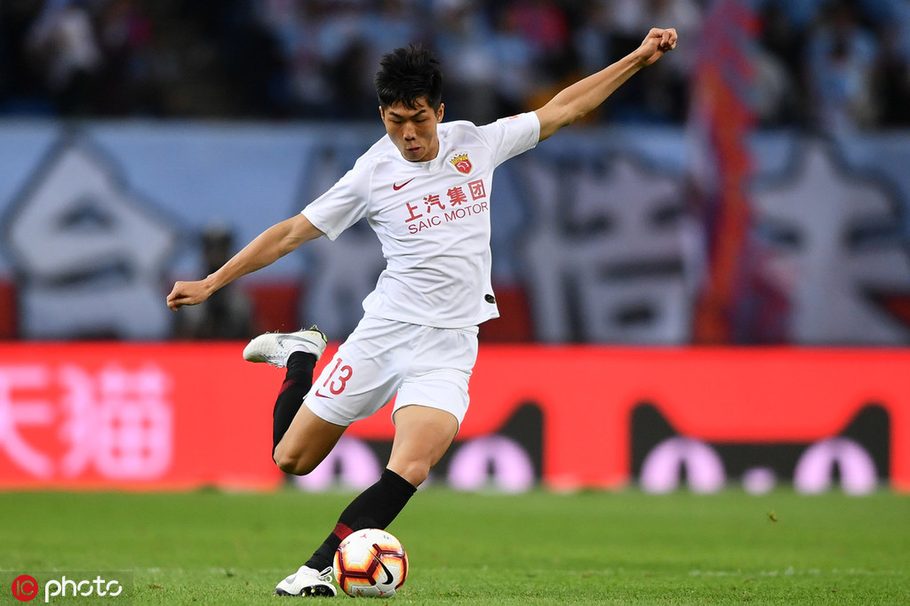 电竞邀请赛上演强强对话,江汉霹雳队强势反弹徽州天虎队,团队配合流畅;韧性与执行并存 电竞邀请赛上演强强对话,江汉霹雳队强势反弹徽州天虎队,团队配合流畅;韧性与执行并存